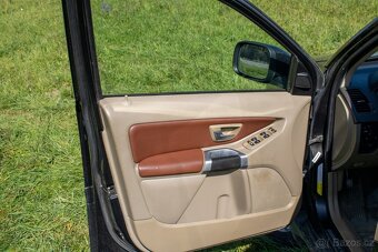 Volvo XC90 2,4 D5 136KW AWD AT6 /AJ NA SPLÁTKY / PROTIÚČET/ - 15