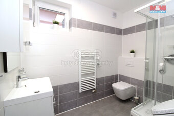 Prodej rodinného domu, 177 m², Veleň, ul. U Rybníka - 15