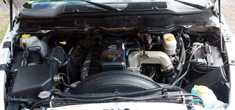 Dodge RAM 5.9Cummins Diesel 4x4 Pickup - 15