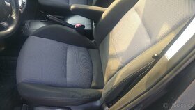 Mazda 5,2.0i,xenony,7 míst - 15