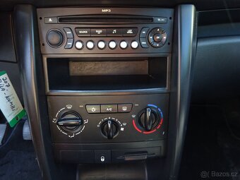 PEUGEOT 207 SW 1,6 HDI - 15