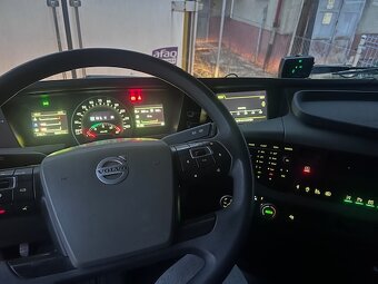 Volvo FH460 - 15