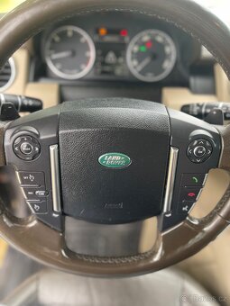 LAND ROVER DISCOVERY 3.0D HSE LUXURY 7 MÍST - 15