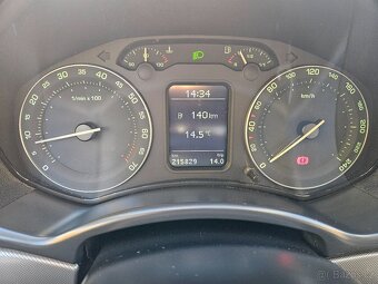 Škoda Octavia 2.0 fsi kombi Elegance - 15