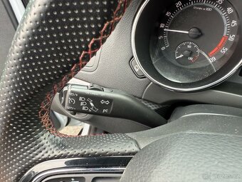 ► ŠKODA YETI 2,0 TDI MONTE CARLO 4x4 - PARK. SENZORY, NAVI ◄ - 15