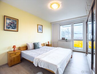 Prodej bytu 2+1 se dvěma balkóny, Jeseník. - 15