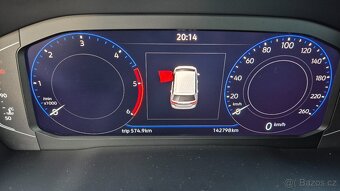 Volkswagen Touran 2.0 TDi 110kw DSG 2022 ZÁRUKA - 15
