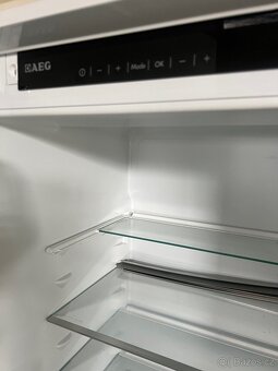 Kuchyň se všemi spotřebiči. - 15