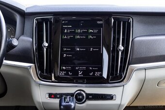 Volvo V90 CC D4 2.0L Cross Country Pro AWD A/T - 15