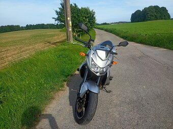 Kawasaki Z750 - 15