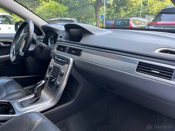 Volvo V70 D5 AWD 2014 - 15