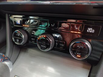 Škoda Superb 3 Combi 2.0TDI 110kW DSG - záruka Autodraft - 15