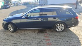 Mercedes Benz E200d - 15