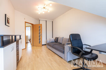 Dům 5+1 o ploše 220 m2 - Praha, Libuš - 15