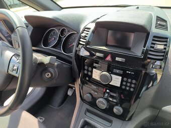 Opel Zafira B 1.9 cdti 88kW 7míst - 15