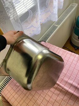 Různé typy nerezového nádobí… - 15