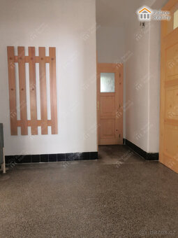 Prodej dvougeneračního RD s garáží a zahradou - 15