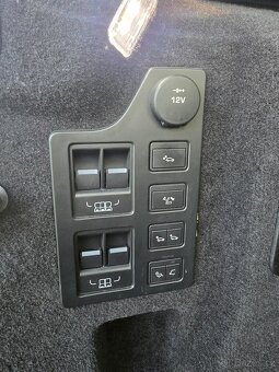 Predám Land Rover Discovery 5 - 15