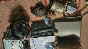 Gaz gazelle díly z vozu - 15