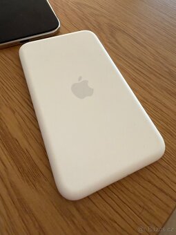 Apple iPhone 17 Air 256 gb - bíla - 15