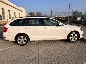 Škoda Octavia Kombi 1.6 TDI Elegance, ČR - 15