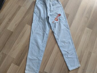 Jeans s vysokým pasem - 15