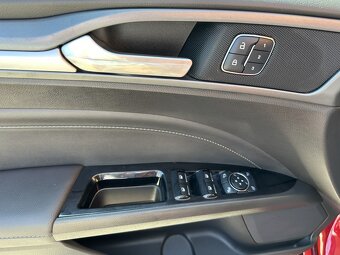 Ford Mondeo Titanium Limited 1.5i 118kW serviska - 15