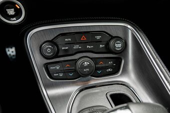 Dodge Challenger SRT Shaker - 15