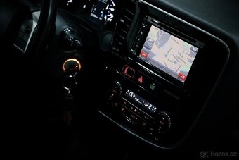 Mitsubishi Outlander 2.2 DI-D 110 kW 2WD Intense - 15