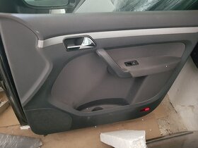vw touran 1T1-1T2 fac, 5. dveře top stav, stěna s chladiči - 15
