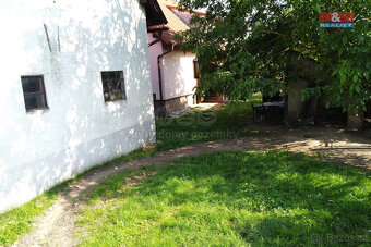 Prodej 1/2 rodinného domu, 120 m², Křenice, ul. K Návsi - 15