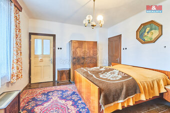 Prodej rodinného domu, 890 m², Bernartice, ul. Bechyňská - 15