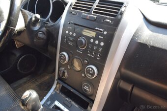 Suzuki Grand Vitara 2.4i 124KW 4x4/ČTĚTE PROSÍM/ - 15