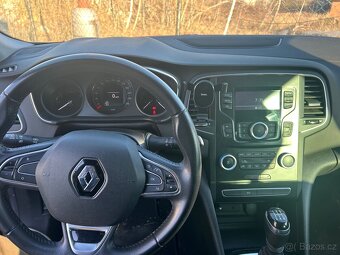Renault Megan benzin 1.6 výkon: 84 kw manuální převodovka - 15