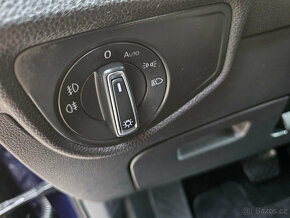 VW Touran Highline 2.0 TDi DSG - navi,tažné,temp,7míst,150PS - 15
