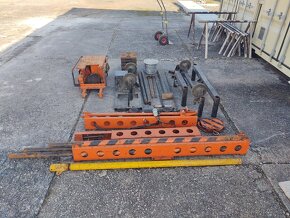 střešní a okenní vrátek s výložníkem SVK 250 - 15
