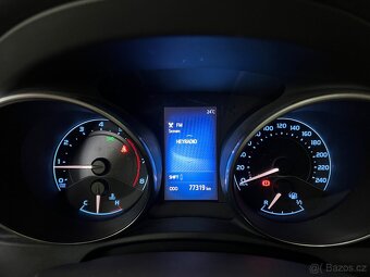 Toyota Auris 1,2T Edition S - TOP - 15