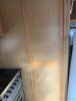 Karavan Elddis  440, Hmotnost 1300 kg - 15