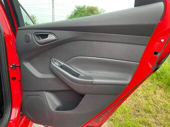 Ford Focus 2.0 ST 184kw - 15