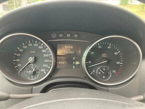 Mercedes-Benz Třídy M W164 ML 350i V6 200kW 4MATIC Tažné STK - 15