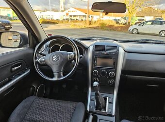 Suzuki Grand Vitara 2.4i Comfort benzín 124kw - 15