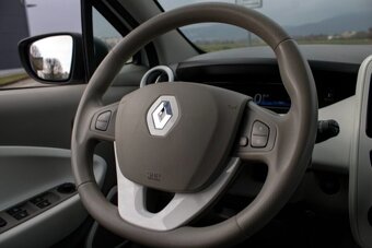 RENAULT ZOE R110 Z.E. 40 - 15