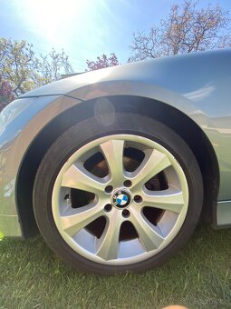 BMW 325i e90 - 15