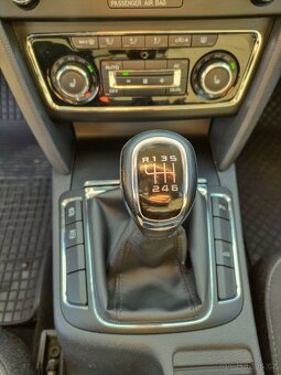 ŠKODA SUPERB 2.0 TDi,103KW,ELEGANCE,KOMBI,ALU,ZÁVĚS. - 15