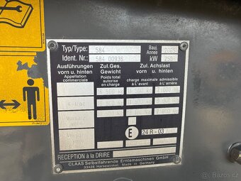 Kombajn Claas Lexion 560 V750 Sklizeci Mlaticka - 15
