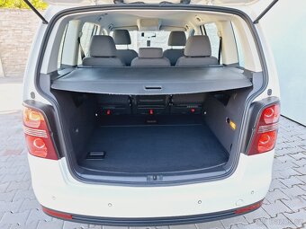 Volkswagen Touran, 1,9TDi, prav.servis,2x kola - 15