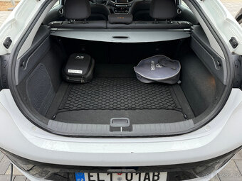 Hyundai IONIQ elektro 28kWh najeto 54T km DPH - 15