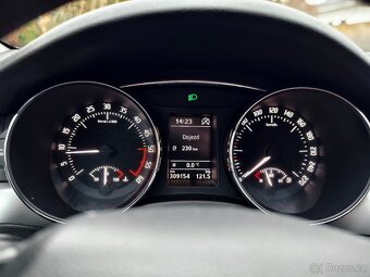 Škoda Superb II 2.0tdi Combi FL - 15