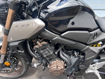 Honda CB 650R, možnost splátek a protiúčtu - 15