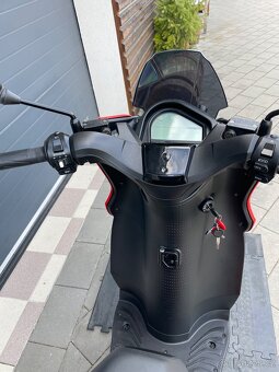 Elekroskútr Seat MÓ 125 rok 2021 řidičák B jako na auto - 15